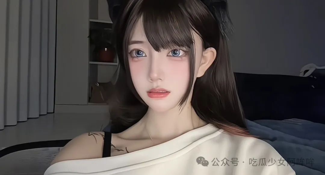 700w男网红捧红擦边女友涨粉300w,女友反手送他一片青青草原,两人街头怒骂视频曝光!