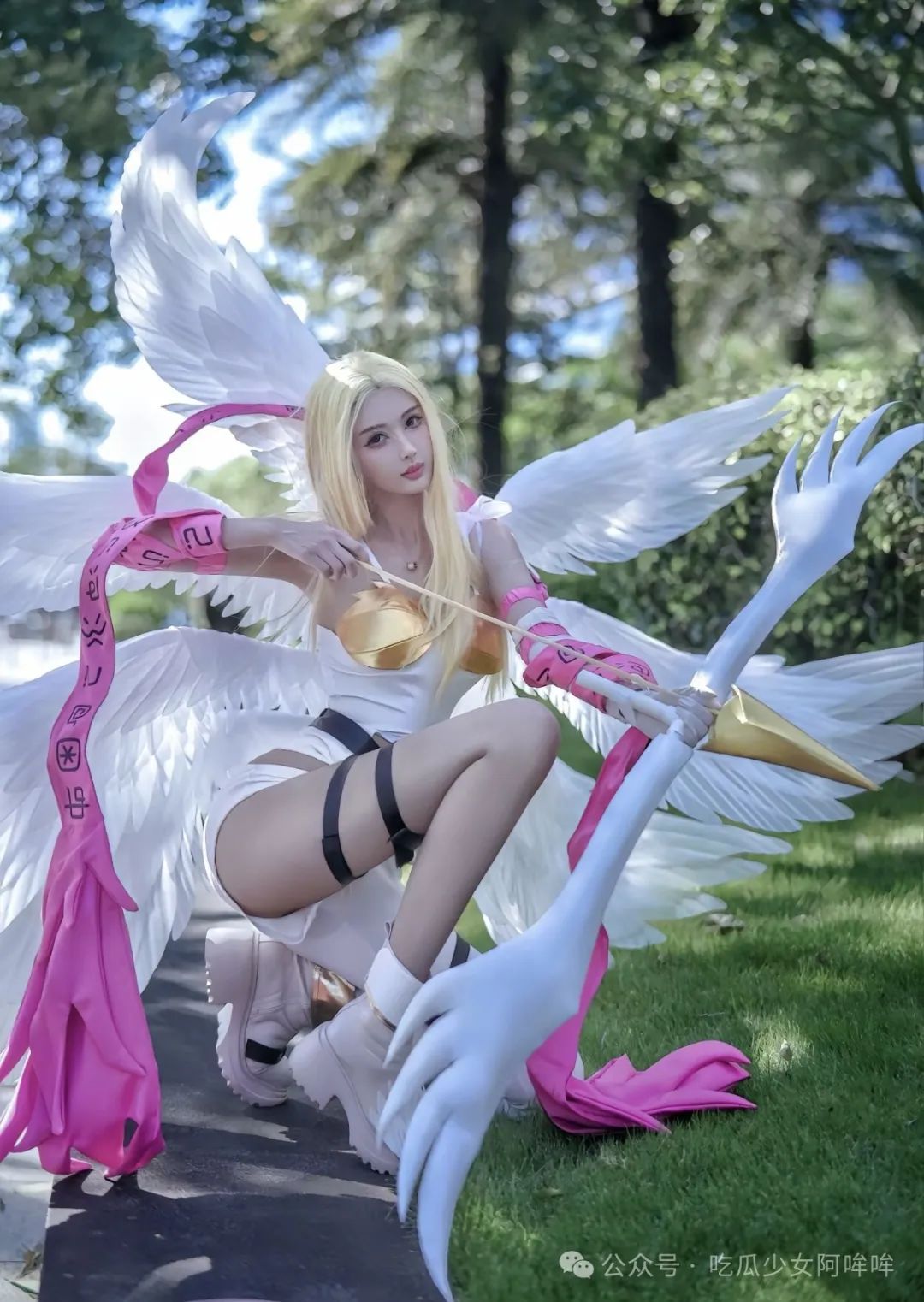起猛了,看见一米九的天使兽了!美女Coser现身漫展,逆天身材比惊呆众人!还原度100%引热议!